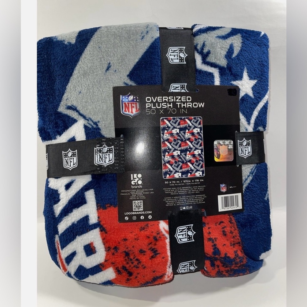 🏈🏈NEW! NFL New England Patriots Oversized Plush Throw Blanket🏈🏈